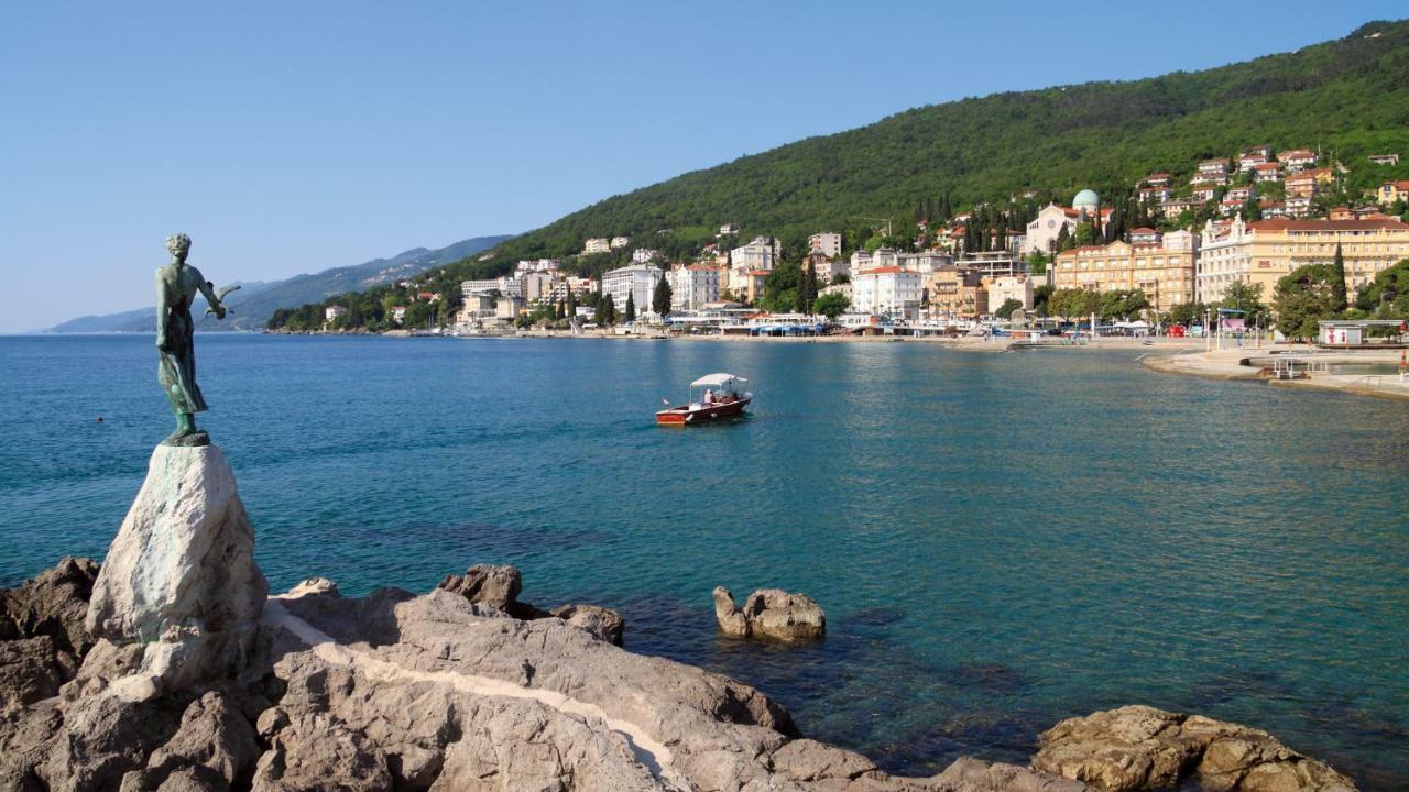 Stefani Studio Apartman Opatija Exterior photo